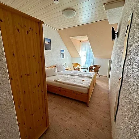 Otel Ursula 3*